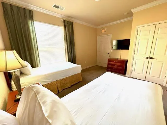 3 Bed 2 Bath Condo Tuscana Resort Condo Davenport 0*,
